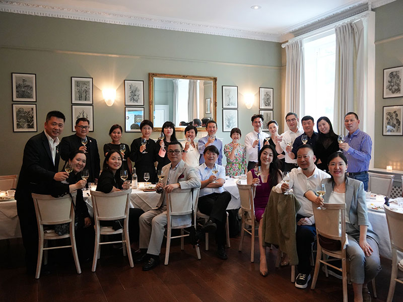 Group photo after luncheon