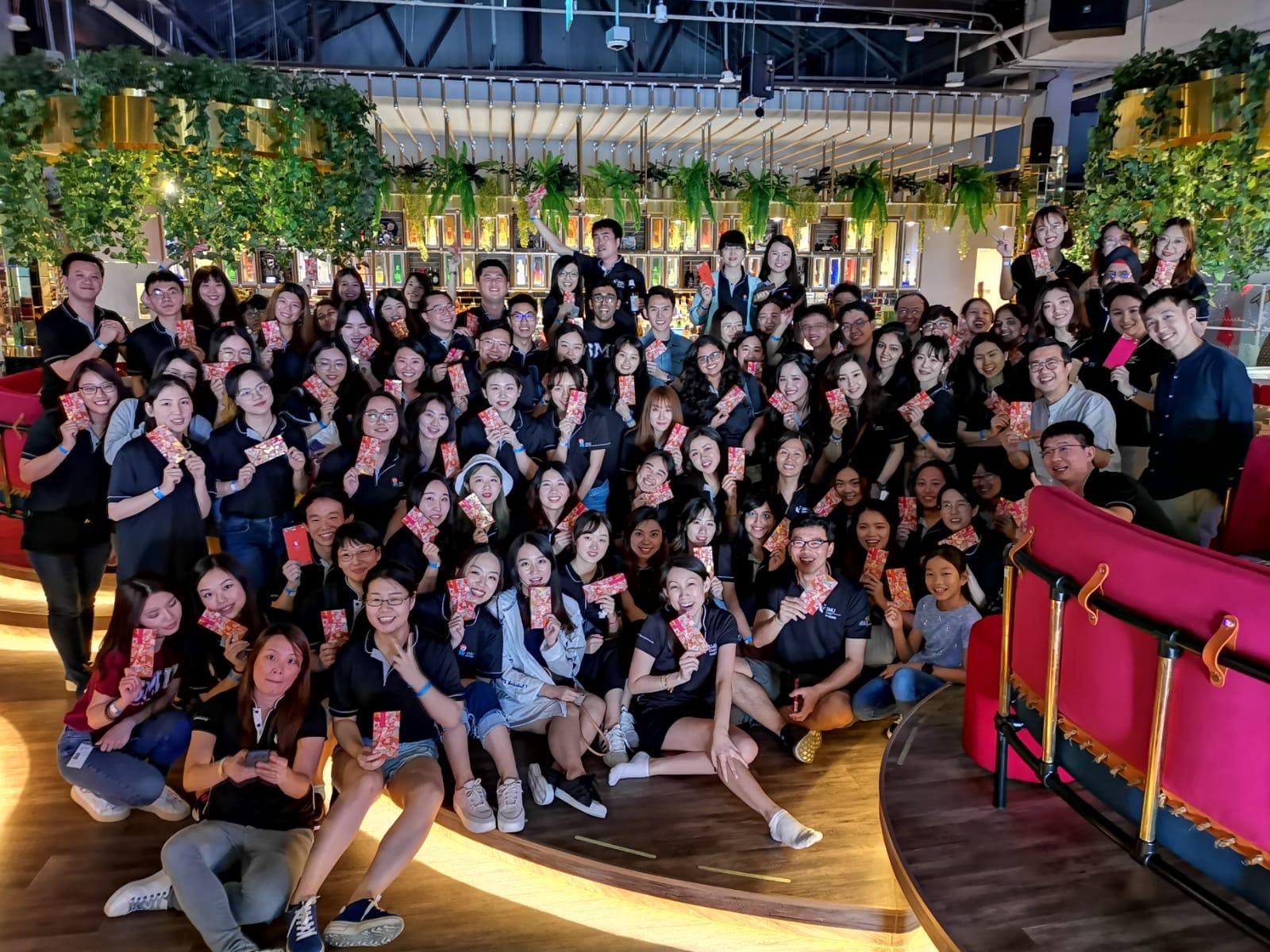 SMU Accounting Masters Community turns tradition on its head with a unique round of mini golf to kick start the year!