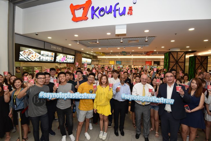 Koufu at SMU: Singapore’s First Food Court to Say No to Plastic Straws